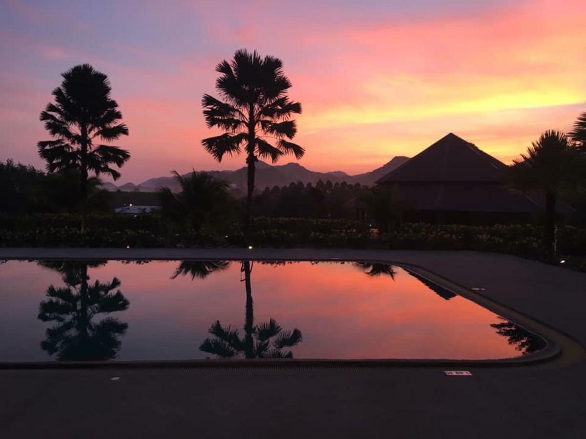 Takhun Mountain View Acomodação com café da manhã Ban Tha Khun Exterior foto