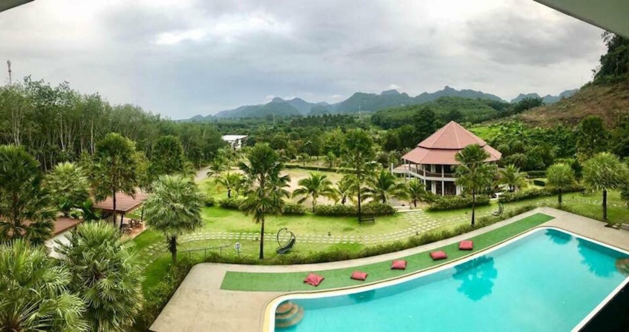 Takhun Mountain View Acomodação com café da manhã Ban Tha Khun Exterior foto